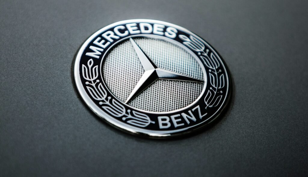 Case Study of Mercedes Benz: The Role of Innovation in Organization Success