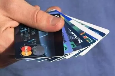 Deciding on the Right Credit Card